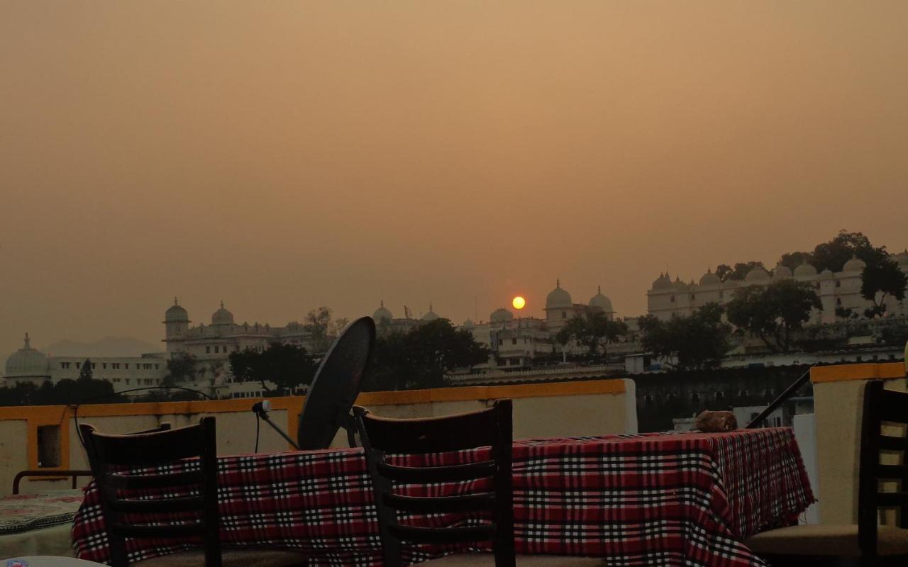 Mohan Villa Guest House Udaipur Ngoại thất bức ảnh